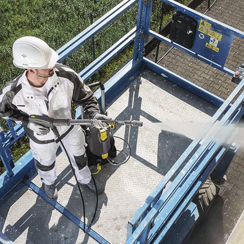 Elastyczność Możliwość pracy urządzenia w pozycji stojącej lub leżącej. Koła zamontowane pod niewielkim kątem zapewniają większą stabilność urządzenia.