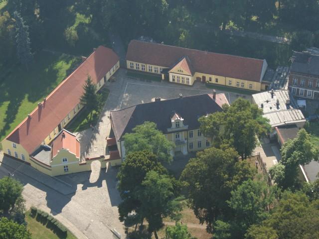 Rys. 31. Zespół pałacowo-parkowy źródło: www.drezdenko.pl Rys. 32.