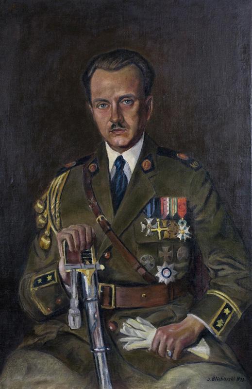 W latach 1911-1914 był asystentem w katedrze rysunków odręcznych politechniki lwowskiej, następnie nauczycielem rysunków w gimnazjum w Kijowie.