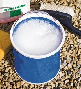 3 SPRYTNY POMYSŁ NA PRZECHOWYWANIE 0 Preparat do czyszczenia kamienia, granitu, marmuru, lastryka i kompozytów 300 ml 5,90 5 90 8077 Składane wiadro Wysokość po złożeniu 3,5 cm, po