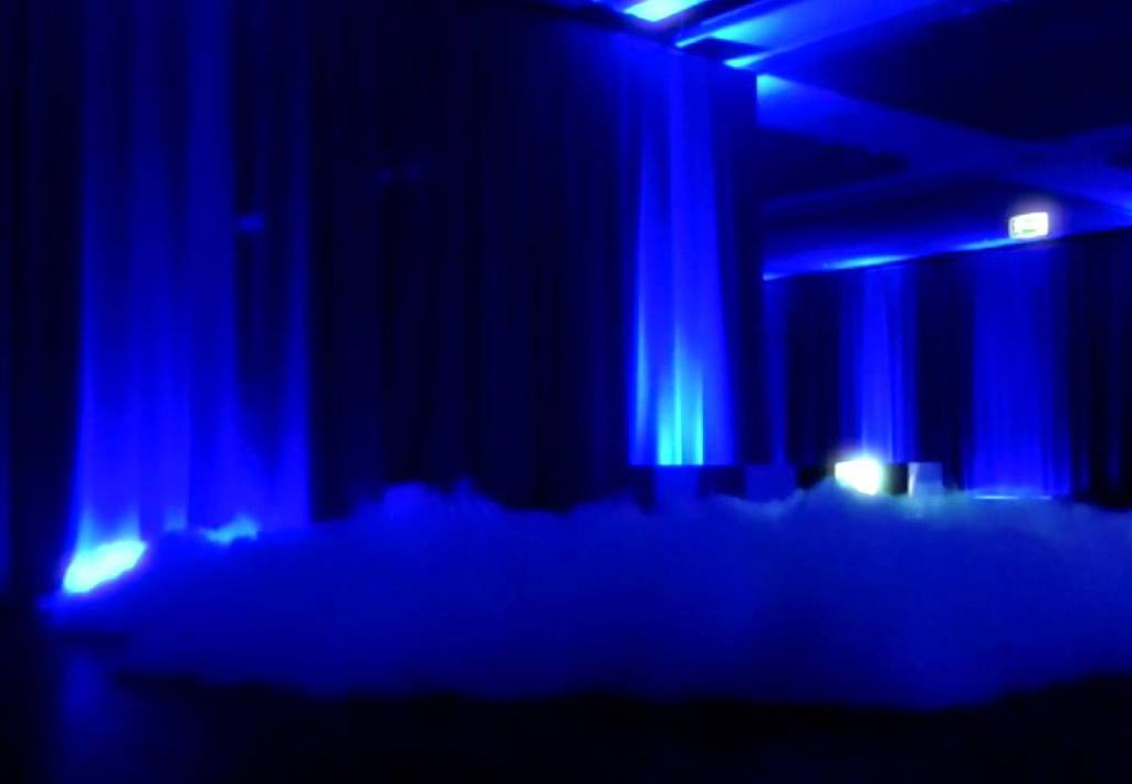 Ciepłe światło tworzy wyjątkową, niemal magiczną atmosferę na