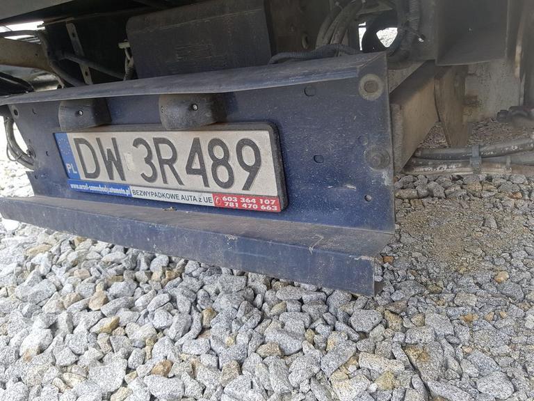 39  40 
