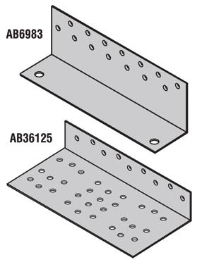 Fot. 8. Grupa kątowników AB6983 i AB36125. mamy dostęp do wnętrza ściany. Alternatywnymi rozwiązaniami są połączenia z użyciem złączy ciesielskich.