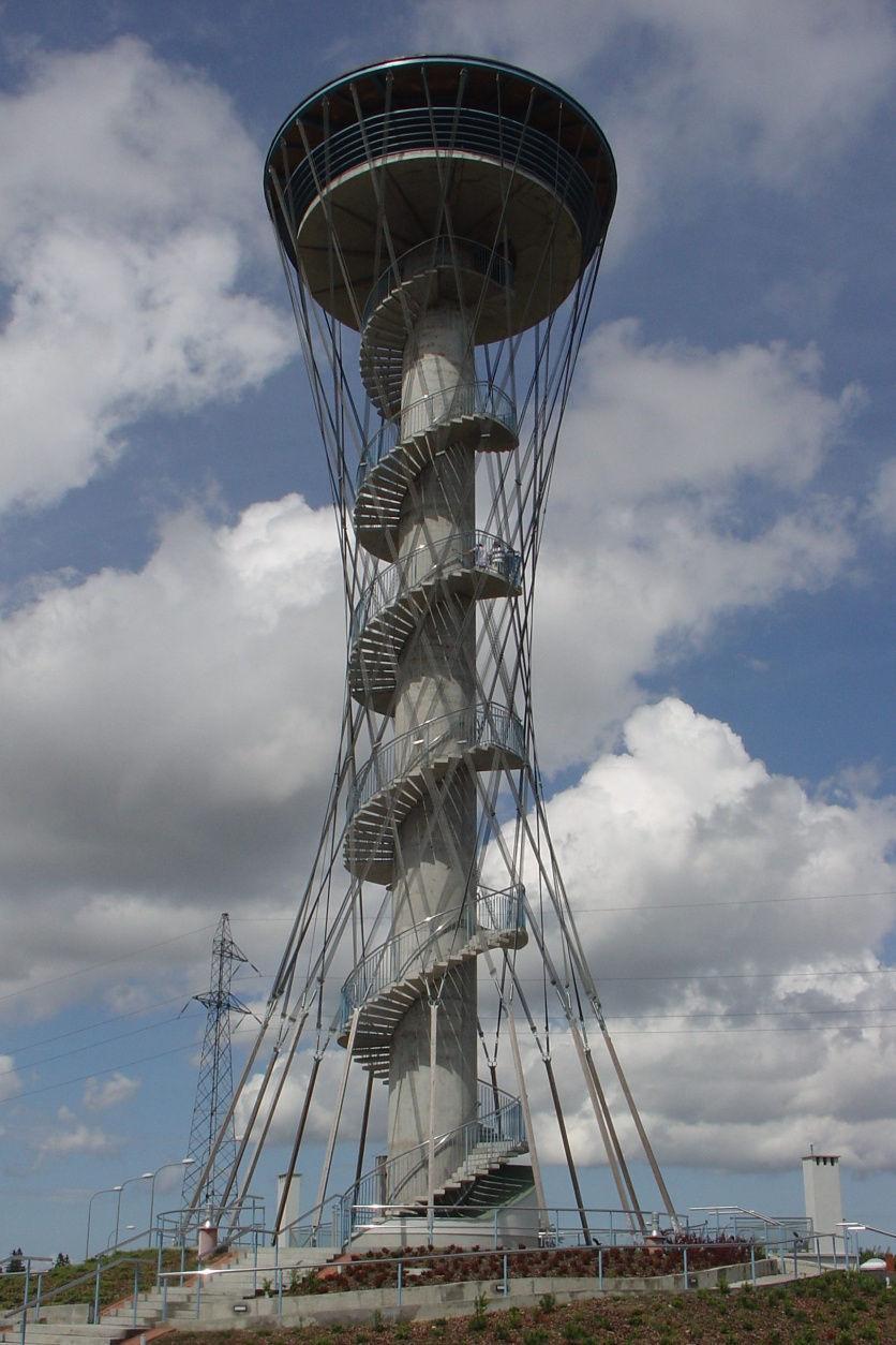 5: Towers: a) Water Tower (the world s first hyperboloid) in Nizhny Novgorod, (1896, Russia) by Vladimir Shukhov; b) Water Tower in Ciechanów (197) by Jerzy Michał Bogusławski; c)