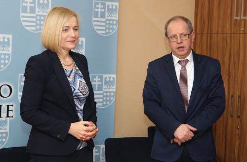Społeczne projekty z unijnym dofinansowaniem 3 Andrzej Gąsior, burmistrz Nowej Słupi stwierdził, że w poprzedniej kadencji gmina pozyskała pieniądze właśnie dla seniorów.