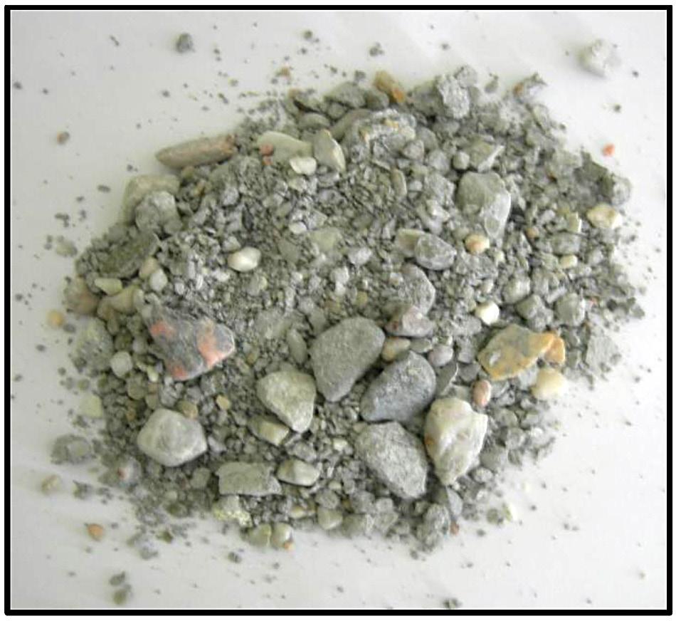 Beton na spoiwie CEM III/B+GO po 300 cyklach zamrażania i odmrażania Fig. 6. Sample CEM III/B+GO after 300 cycles of freezing and thawing Rys. 4.