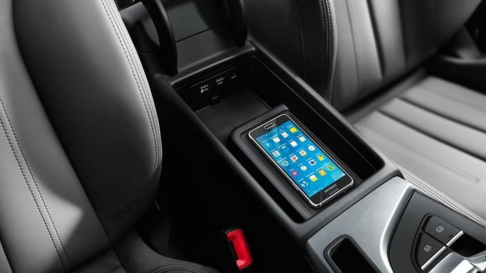 Navigation plus) Audi