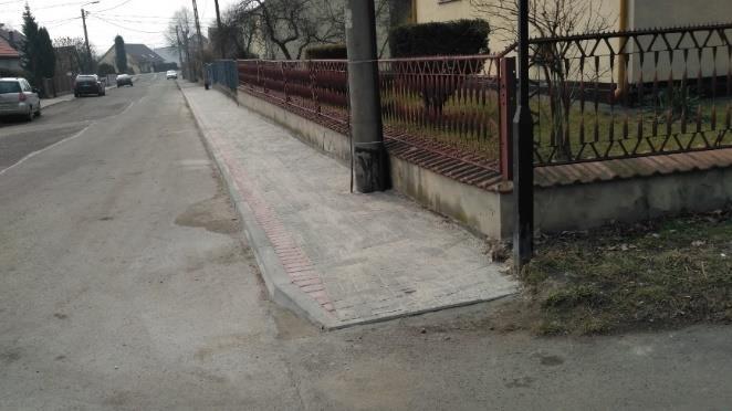 Suchej. Wartość robót polegających na utwardzeniu terenu o powierzchni 84m 2 wyniosła 10 800 złotych. Renowacja chodnika gminnego przy ul.