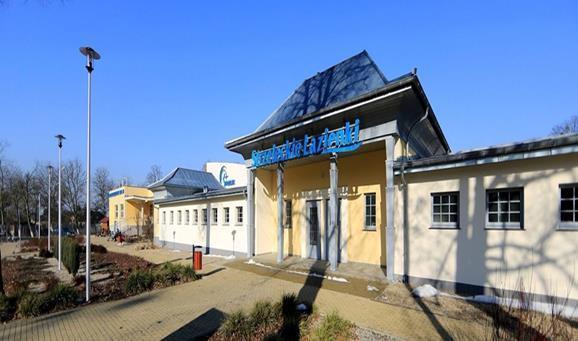 Swoją działalność kontynuują następujący Najemcy: 1) JSA Projekt Biuro Architektoniczne Jarosław Szuszkiewicz, 2) Poradnia dietetyczna Zdrowa Kaloria Alicja Kałka Pisarek.