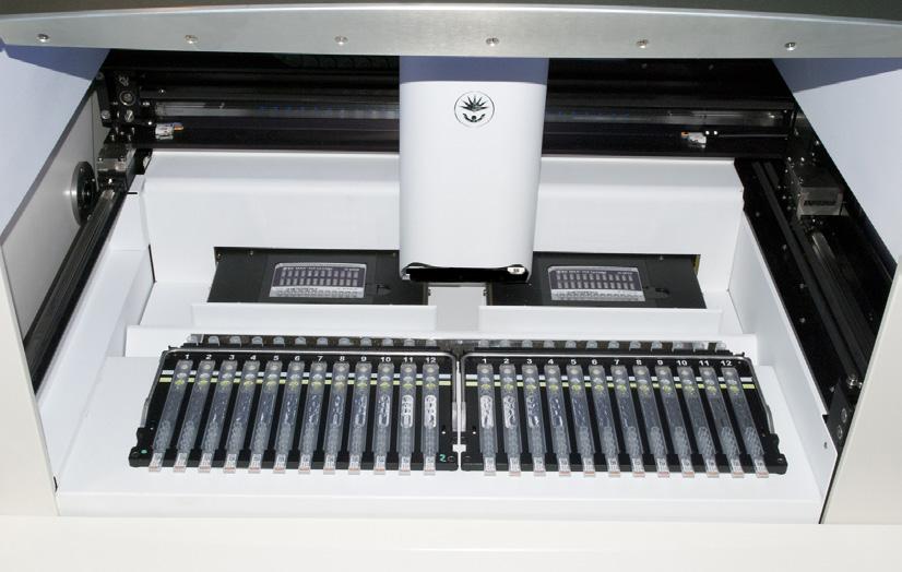 Kaset do PCR BD MAX można używać wielokrotnie, do wykorzystania wszystkich ścieżek.