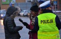 Takie odbyło się w środę (21 listopada) w Zespole Szkół w Deszcznie. Pierwszaków odwiedziła policjantka ruchu drogowego, która przedstawiła korzyści z noszenia elementów odblaskowych.