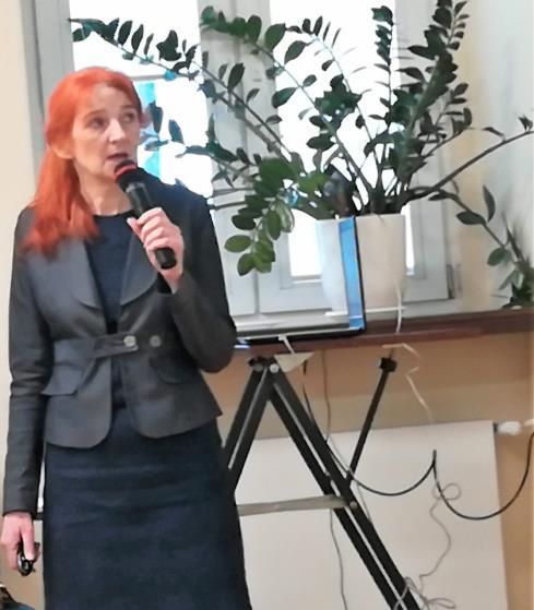 Sprawę wniosków Centralnej Komisji do Spraw Stopni i Tytułów o przeprowadzenie postępowania habilitacyjnego dr Beaty Miksy (CBMiM) i dr Alicji Wzorek (Uniwersytet J.