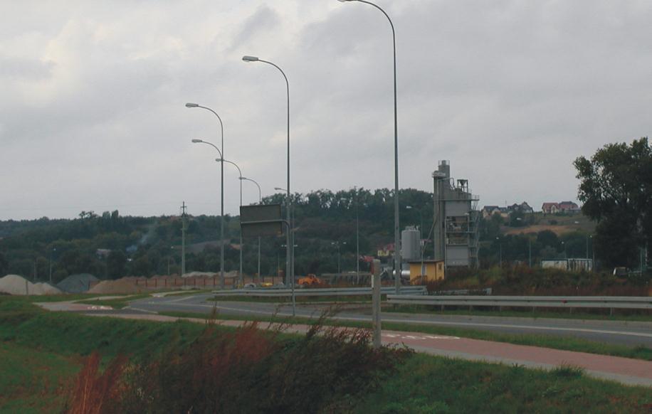 pyły całkowite przy paliwie gaz ziemny - 1,8 ton/rok. Fot.1. Wytwórnia Mas Bitumicznych (12.09.2011 r.