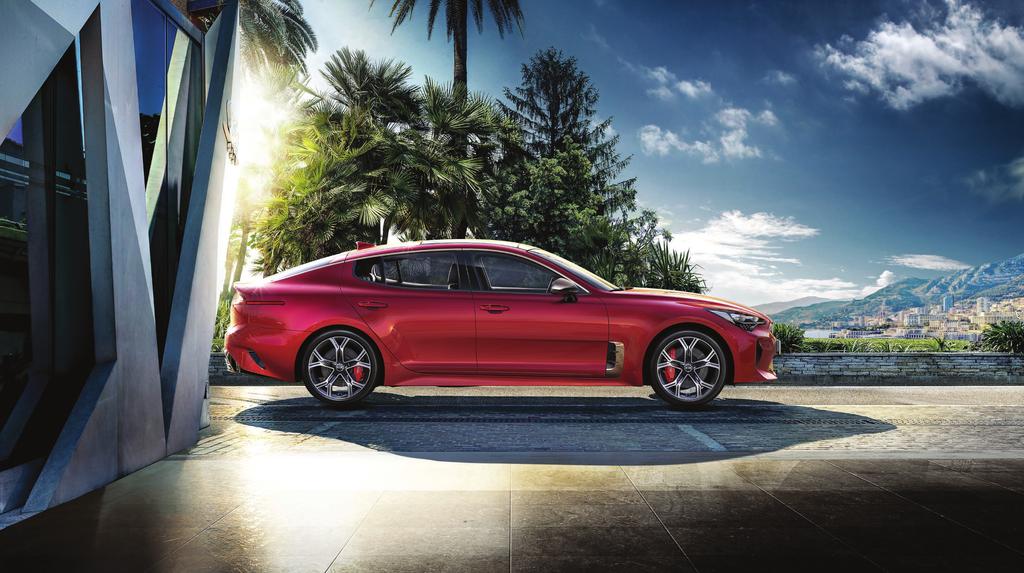 DESIGN na najwyższym POZIOMie Kia Stinger zawdzięcza swój niezrównany wygląd idealnym proporcjom.