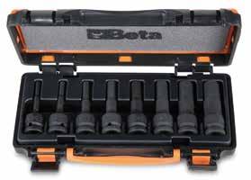 trzpieniową, profi l Torx w pudełku metalowym T0-T0-T5-T-T55-T0 wymiary pudełka: 75x0x5 waga: 5,7 kg 70ME/C Komplet nasadek udarowych z
