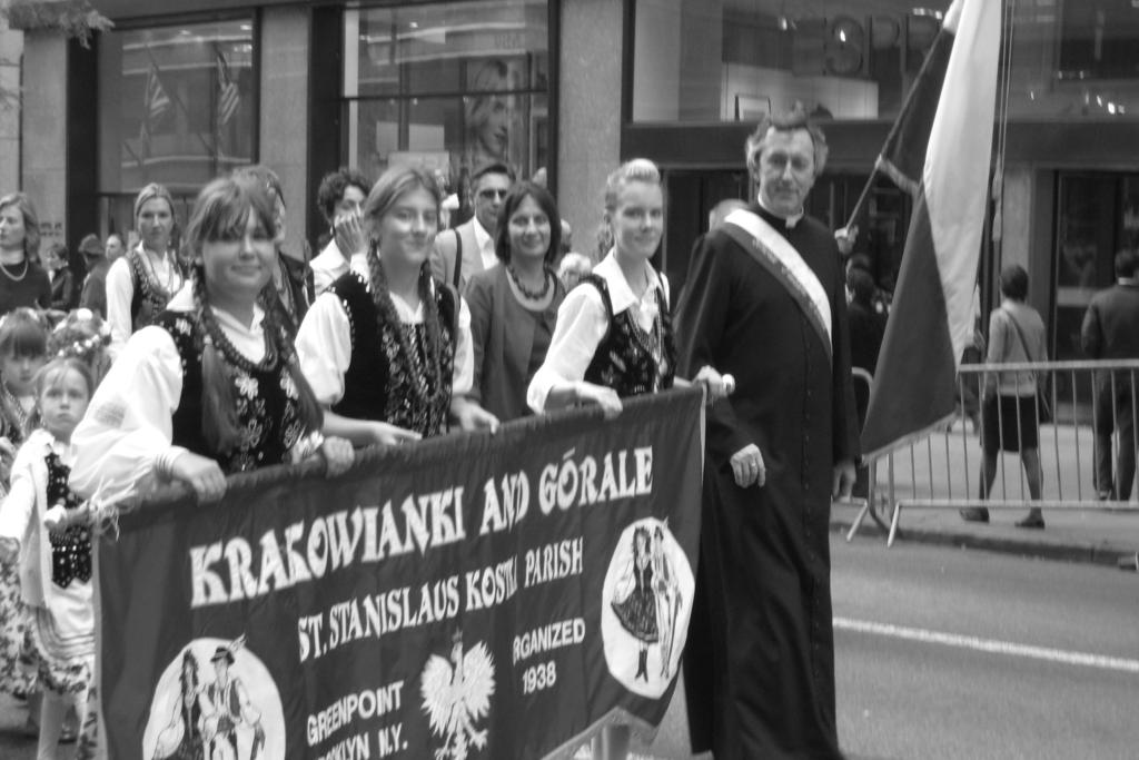 Page 4 OGŁOSZENIA PARAFIALNE XXVI NIEDZIELA W CZASIE ZWYKŁYM 1 października 2017 NIEDZIELA: Zapraszamy do wzięcia udziału w Paradzie Pułaskiego, która odbędzie się dzisiaj, 1 października na 5 Alei