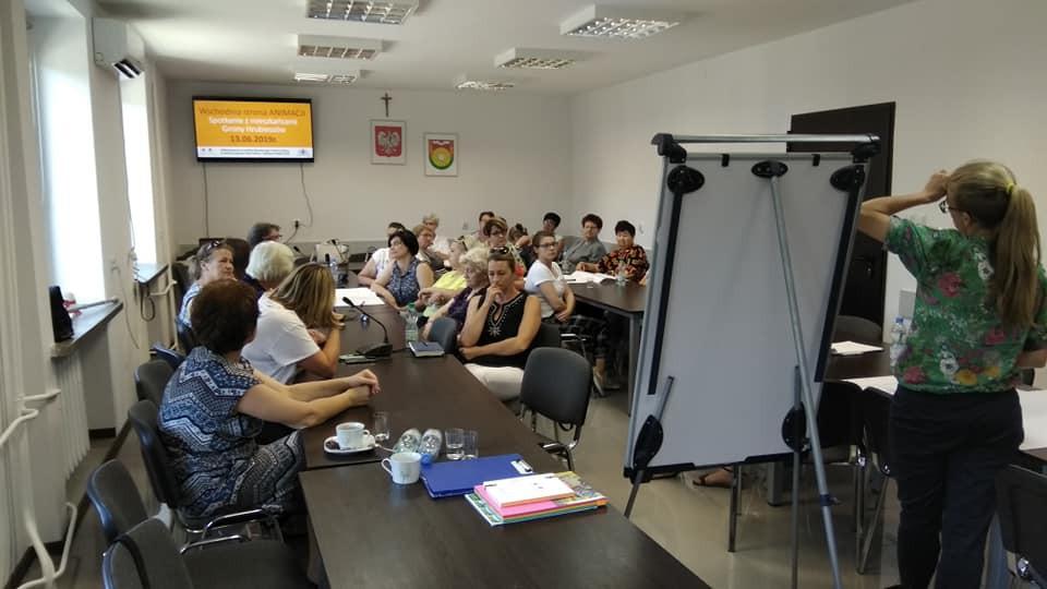 Konkursy zazwyczaj sprawdzają wiedzę i umiejętności, dają możliwość zaprezentowania się, współzawodnictwa i mogą też inspirować ale często biorą w nich udział te same osoby.