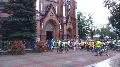 i zdrowie dla Rafała 8:00am O pomyślny zabieg i opieką Matki Bożej dla Grażyny Środa - 4 września 8:00am Stanisławę Jarząbek 8:00am O Boże bł.