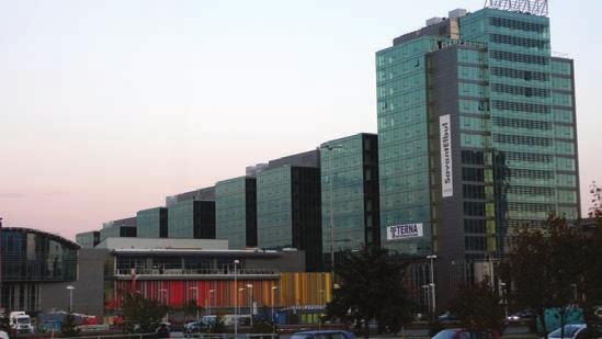 Nasze produkty pomagają tworzyć komfort i bezpieczeństwo w życiu ludzi, niezależnie od tego, czy są w domu, w pracy, oglądają mecz czy też przebywają w 5-gwiazdkowym hotelu SPA.