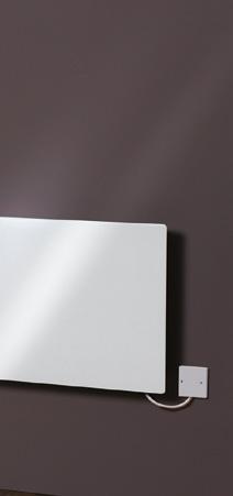 Intuicyjny panel sterowania z wyświetlaczem LCD.