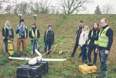 Dwa tryby lotu manualny i stabilizowany przez autopilota umożliwią Ci bezpieczne zdobywanie doświadczenia i dadzą pełną kontrolę nad dronem.