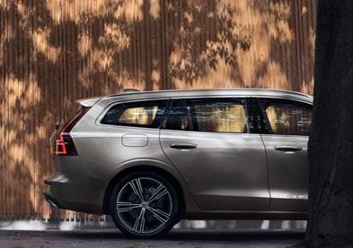 4 I KOŁA ZIMOWE VOLVO KOŁA ZIMOWE VOLVO I 5 MIESZANKA GUMY, KTÓRA POZOSTAJE MIĘKKA PONIŻEJ 7 C Opony przeznaczone do zimowej eksploatacji są wykonane z miękkiej i elastycznej mieszanki gumowej, która