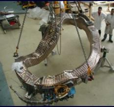 Stellaratory: Stellarator Wendelstein 7-X, Greifswald Niemcy - Największy