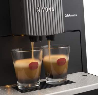 tacka na filiżanki Wskaźnik automatycznego odkamieniania Zintegrowany program odkamieniania Program czyszczenia OneTouch SPUMATORE (cappuccino za jednym dotknięciem) Automatyczne płukanie OneTouch