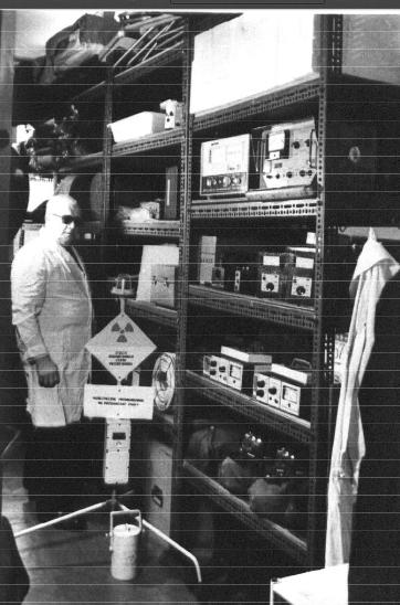 2.Historia Historia została opracowana na podstawie Wspomnienia z przeszłości Centralnego Laboratorium Ochrony Radiologicznej, prof. dr hab.