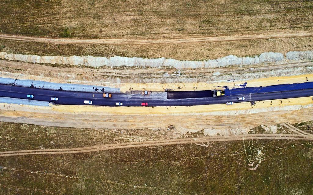 Nowoczesne drogi asfaltowe polska fot. agnormark, fotolia.com dokładnie ilość i rodzaj granulatu, jakiego można dodać do danej mieszanki.