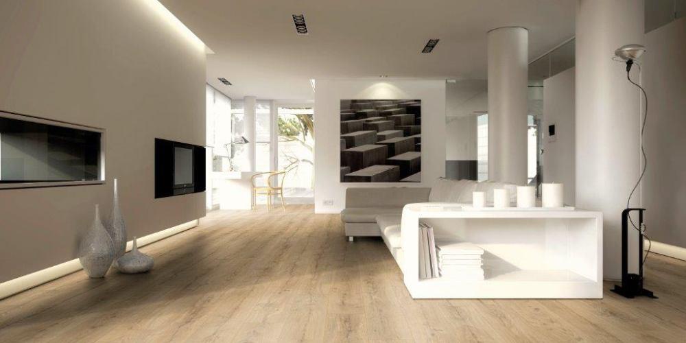 Modne podłogi: Rustykalne panele laminowane w rozmiarze XXL Wielu kupujących, marzących o wygodnych mieszkaniach urządzonych w trendowym rustykalnym stylu, decyduje się na podłogi laminowane.