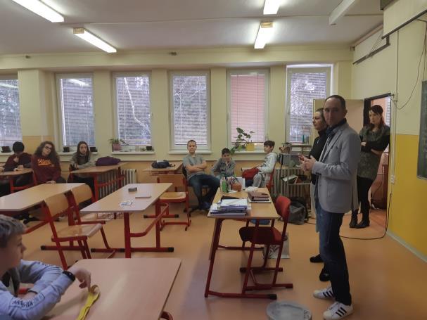 O godzinie 8:00 zjedliśmy śniadanie i po raz ostatni wybraliśmy się do szkoły w Humenne, gdzie mieliśmy lekcje o wodzie.