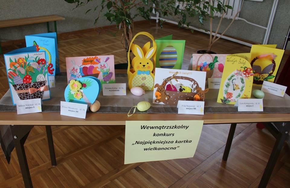 tydzień karnawału był tam obchodzony bardzo uroczyście Wszystkie kartki wykonano własnoręcznie Widniały na nich pisanki, baranki, koszyczki, zajączki i kurczaczki, a wiosenne odcienie zieleni i żółci