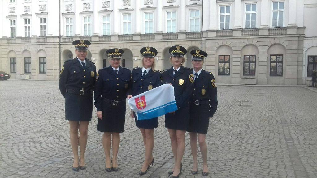 Agata Kornhauser-Duda z okazji Dnia Kobiet spotkała się z kobietami ze służb i formacji mundurowych.