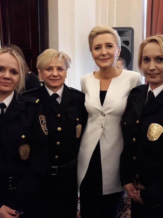 Szanowne Panie, bardzo się cieszę, że możemy się dzisiaj spotkać.