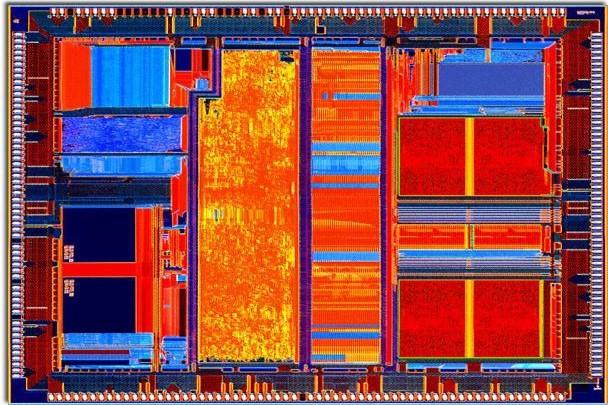 Zjawisko tunelowania w nanoelektronice Moore s 1 st Law Zdolność obliczeniowa procesora wzrasta 4-krotnie w ciągu 3,4 roku Moore s nd Law Koszty produkcji procesorów wzrastają -krotnie w ciągu 3 lat