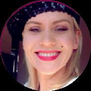 SOFI SOCHA Dyplomowana stylistka i kreator wizerunku, kolorystka, autorka książek, dziennikarka modowa Ukończyła z wyróżnieniem krakowską Artystyczną Alternatywę na kierunku stylizacja i kreowanie