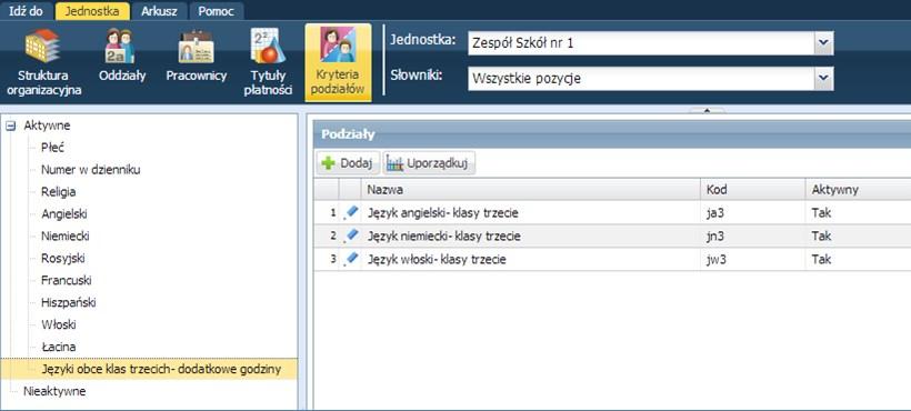 W wierszu Grupa za pomocą pierwszego selektora dodaj oddział 3b, za pomocą drugiego selektora wskaż kryterium Ja3- Język angielski-klasy trzecie w trzecim polu pojawi się