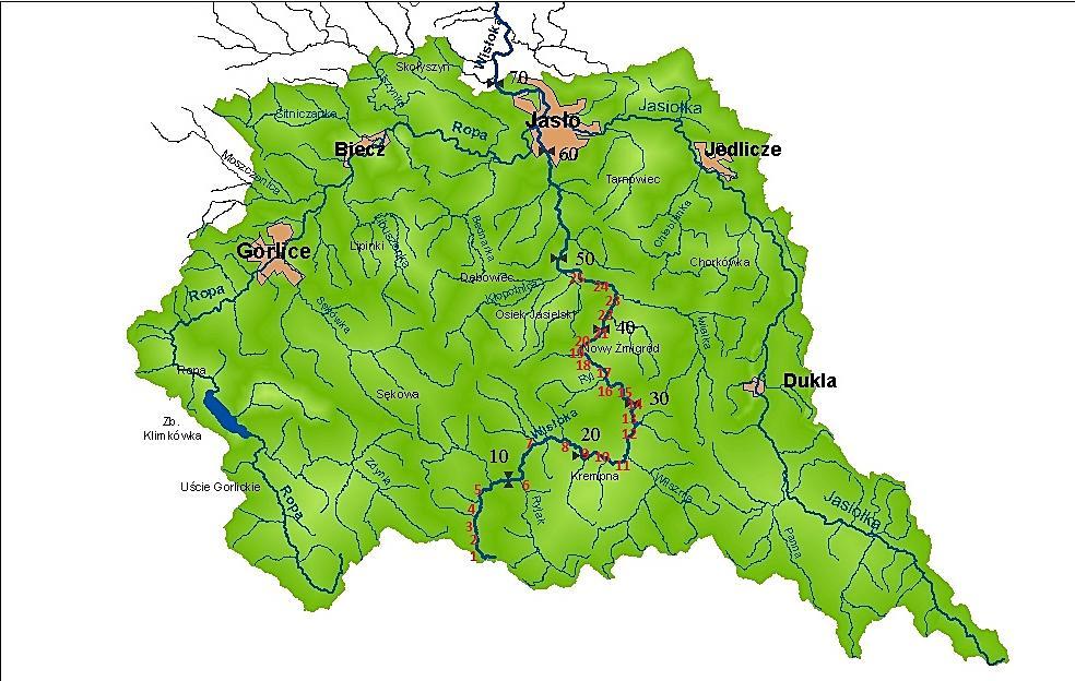 Ryc.2. Stanowiska wyznaczone na badanym odcinku rzeki Wisłoki - od źródeł do ujścia Kłopotnicy w Osieku Jasielskim. 4. Zbiorowiska roślinne występujące na badanym odcinku.