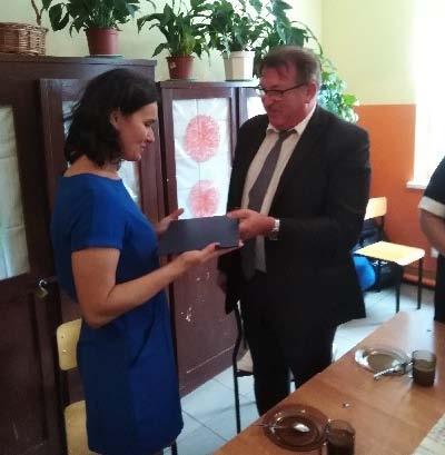 Hanna Piastowska Konkurs na dyrektora Szkoły Podstawowej w Śmiłowicach rozstrzygnięty W dniu 02.08.2019 r. Wójt Gminy Choceń ogłosił konkurs na dyrektora Szkoły Podstawowej w Śmiłowicach.