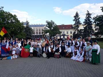 Na uroczystości goszczono Starszego Wizytatora Kuratorium Oświaty w Bydgoszczy - Panią Barbarę Andrzejewską, Sekretarza Gminy Choceń Panią Agnieszkę Świątkowską, Radnego Rady Powiatu Pana Dawida