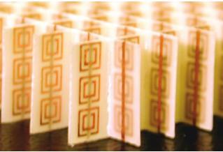 Metamateriały optyczne a λ /10 Shelby,Smith, Schultz, Science 292, 77, 2001.