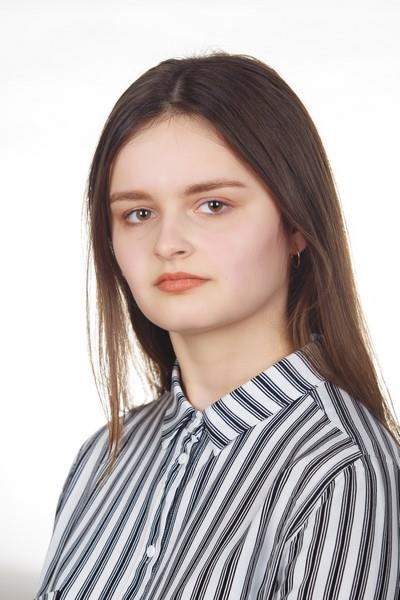 Szczęch Zuzanna absolwentka klasy IIIc, klasa politechniczna, średnia 4,86, zachowanie wzorowe Ćwiek Rafał absolwent klasy IIId, klasa