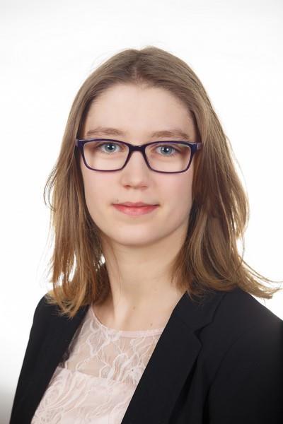 Mach Maciej absolwent klasy IIIa, klasa biologiczno-chemiczna, średnia 4,95, zachowanie wzorowe Paluch Monika absolwentka klasy IIIa, klasa