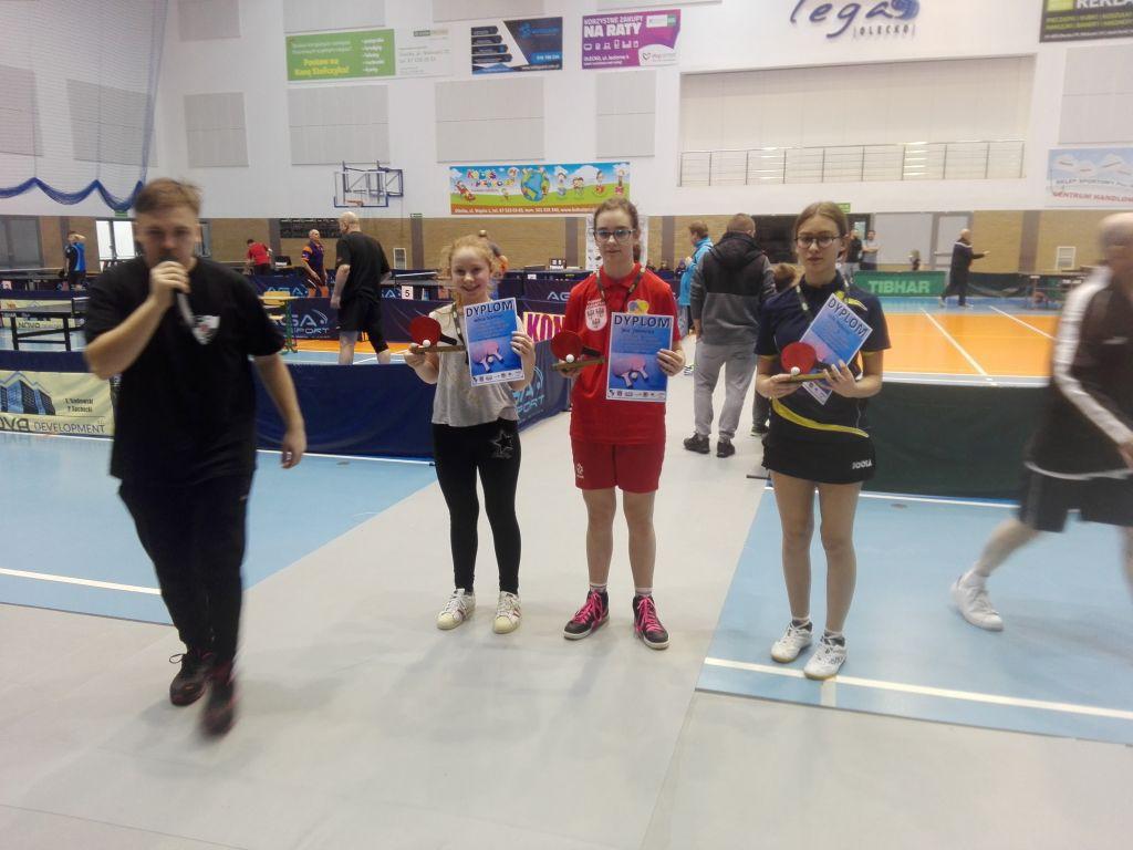 Kategoria IV - Rocznik 2007-2004 (klasy V-VIII) : Dziewczęta : 1.Suchocka Natalia (UKS REMIK STARY FOLWARK) 2.Jankowska Julia (UKS Gołdap Zdrój) 3.