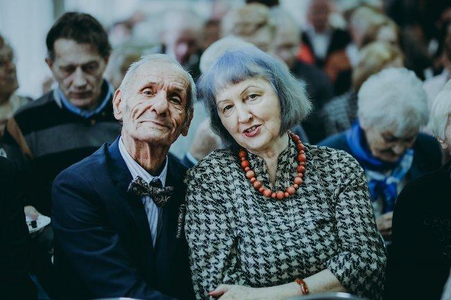 10 lat Środowiskowego Domu Samopomocy Terapia ruchowa, muzykoterapia czy treningi pamięci z wykorzystaniem innowacyjnej aplikacji MEMO, to tylko niektóre zajęcia jakie proponuje seniorom Środowiskowy