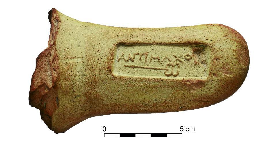 Archaeological works were also conducted in the squares 28 29, where further layers of the fill of the defensive ditch were investigated.