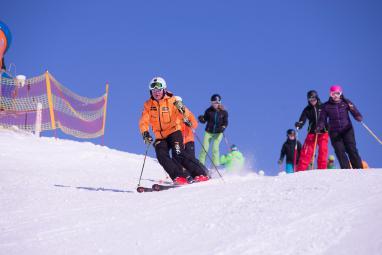 SZKOLENIE DOROŚLI Szkolenie narciarskie dla dorosłych SZKOLENIE