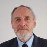 61 Projektowanie gazociągów wysokiego ciśnienia. Uwarunkowania doboru materiałów polimerowych do budowy sieci gazowych dr hab. inż. Andrzej Pusz - prof.