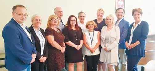 Kalendarium 9 sierpnia Przewodnicząca Anna Czarnecka i Wiceprzewodnicząca Marzena Olszewska-Fryc brały udział w pracach Komisji Konkursowej na stanowisko Pielęgniarki Oddziałowej w UCK w Gdańsku.
